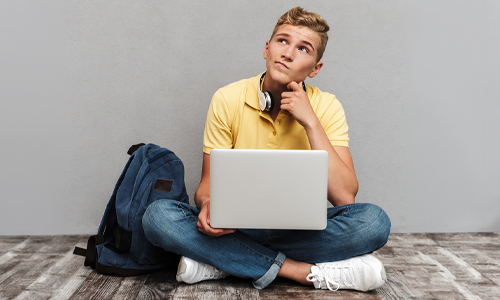 bezpieczny internet prywatność i cyfrowy ślad